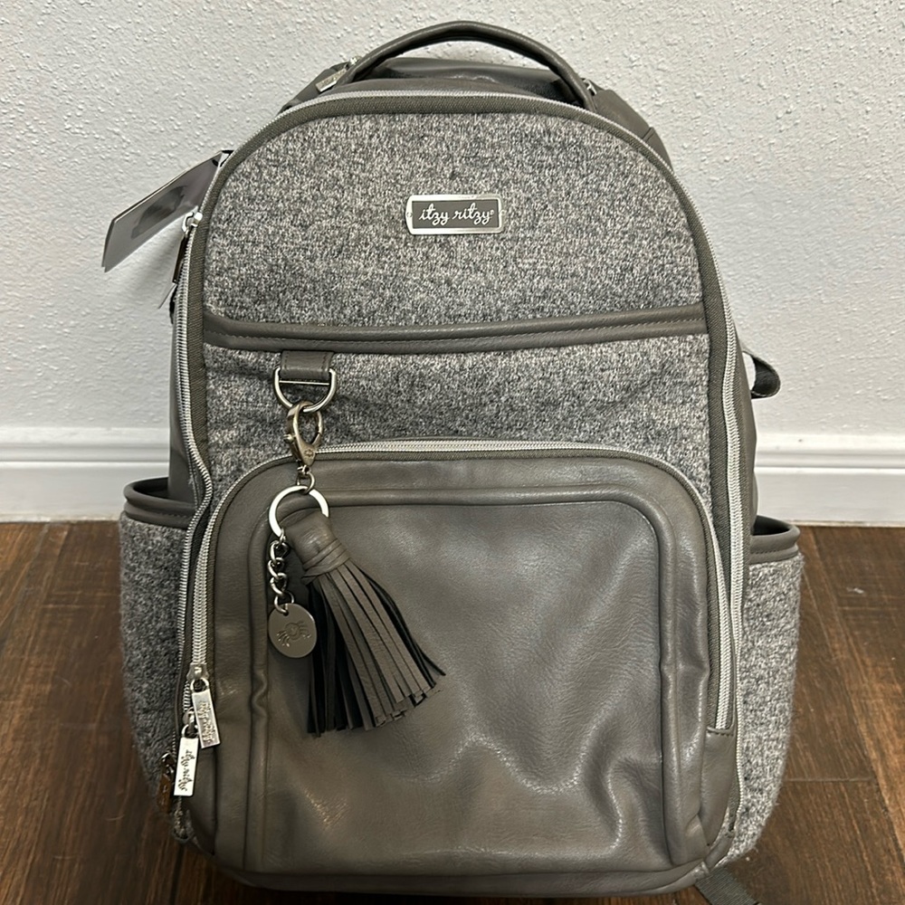 Itzy ritzy boss Grayson diaper backpack bag new with tags see description